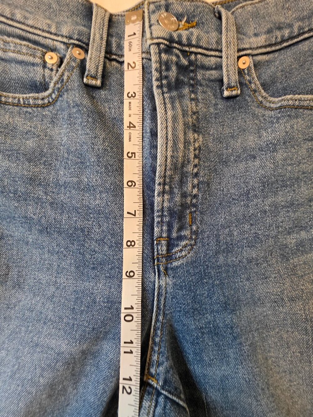 Madewell "The Perfect Vintage Straight Crop Jean" Distressed Jean, Size 26 - Picture 6 of 10